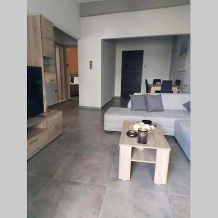 Апартаменты Felou'S House 1 Эрмуполис Экстерьер фото